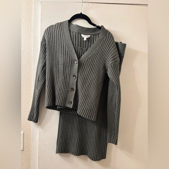 Time and tru sweater shirt set size small - Picture 7 of 9